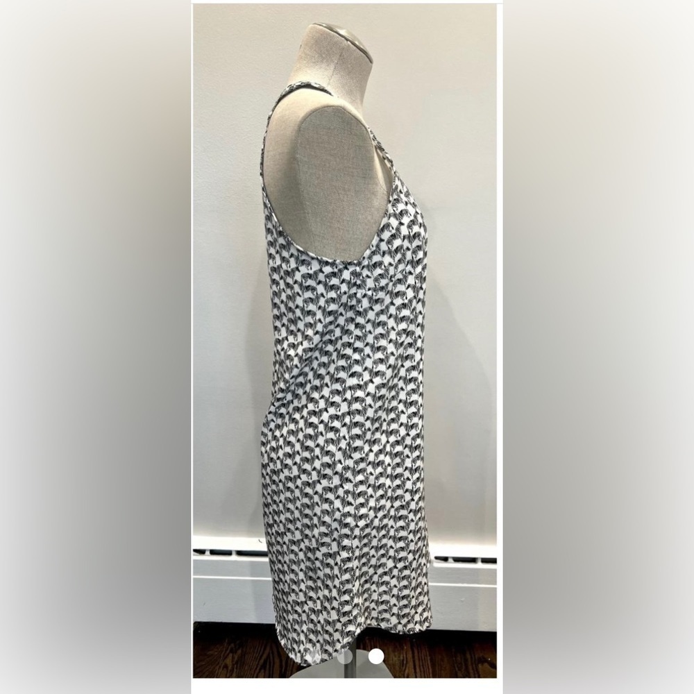 ❤️ 🆕 SPLENDID Zebra print mini Dress Size S - Picture 3 of 7